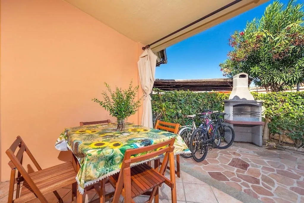 House In Residence With Swimming Pool 2 Km From The Sea Murta Maria