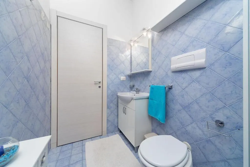 House In Residence With Swimming Pool 2 Km From The Sea Murta Maria Itália